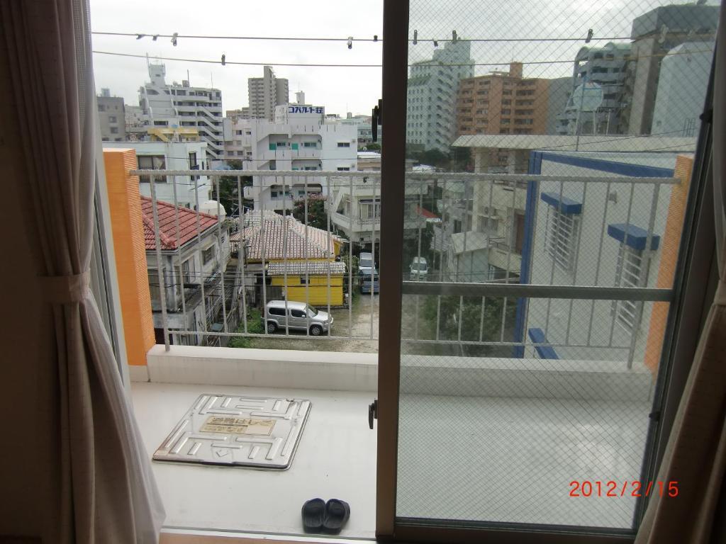 Hôtel Minshuku Getto à Naha Chambre photo
